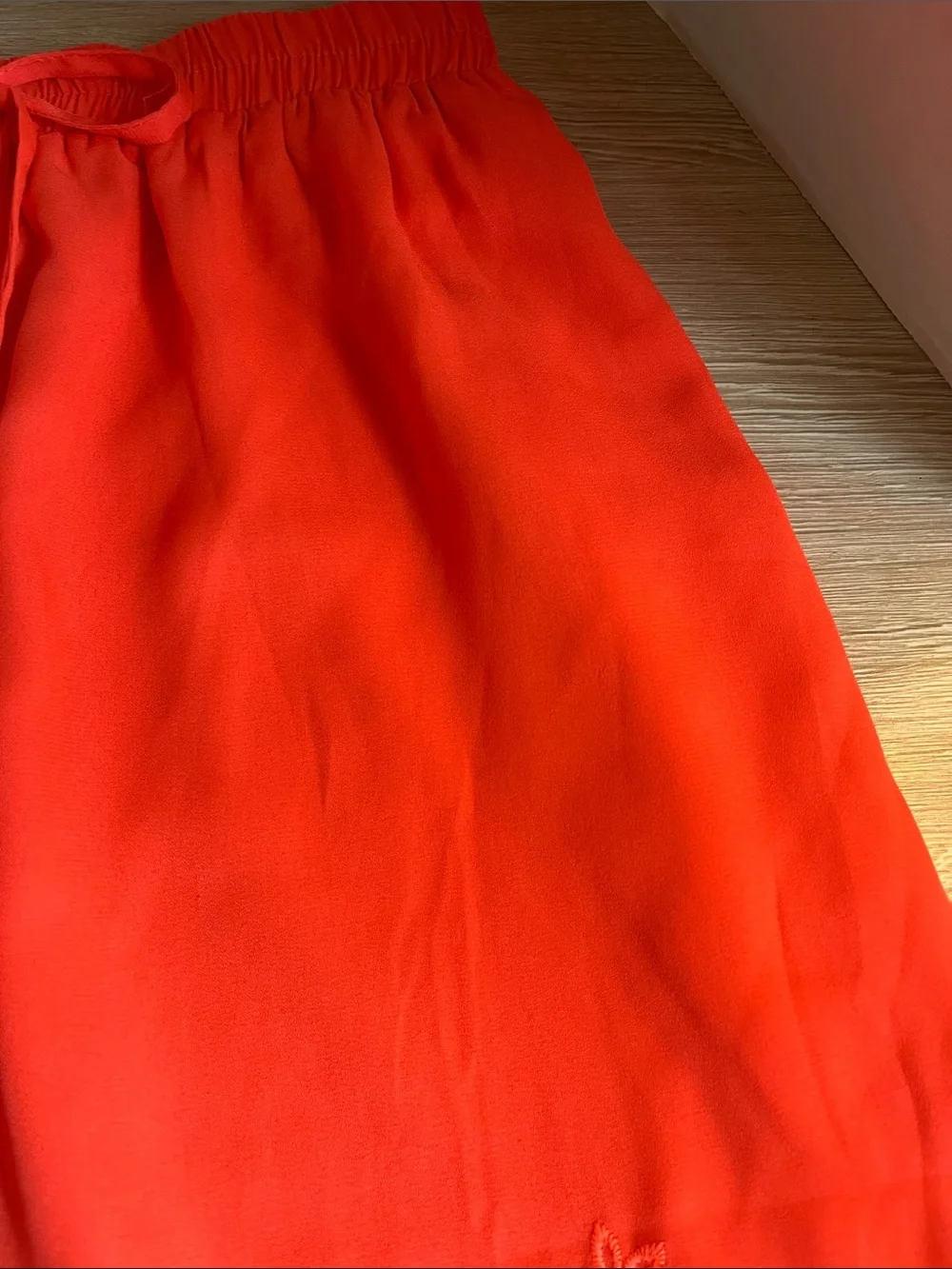 dina be Coral-Red Scalloped Embroidered Skater Skirt